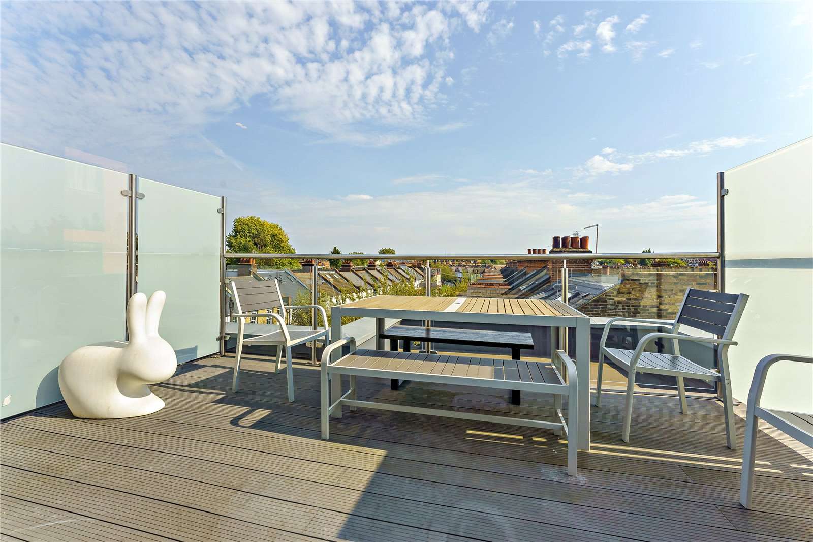 Oakmead Road, Balham, London, SW12 9SH Property to rent Savills