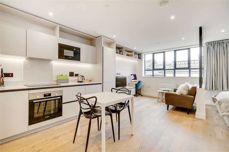 Irene House, 218 Balham High Road, London, SW12 9BF Property to rent