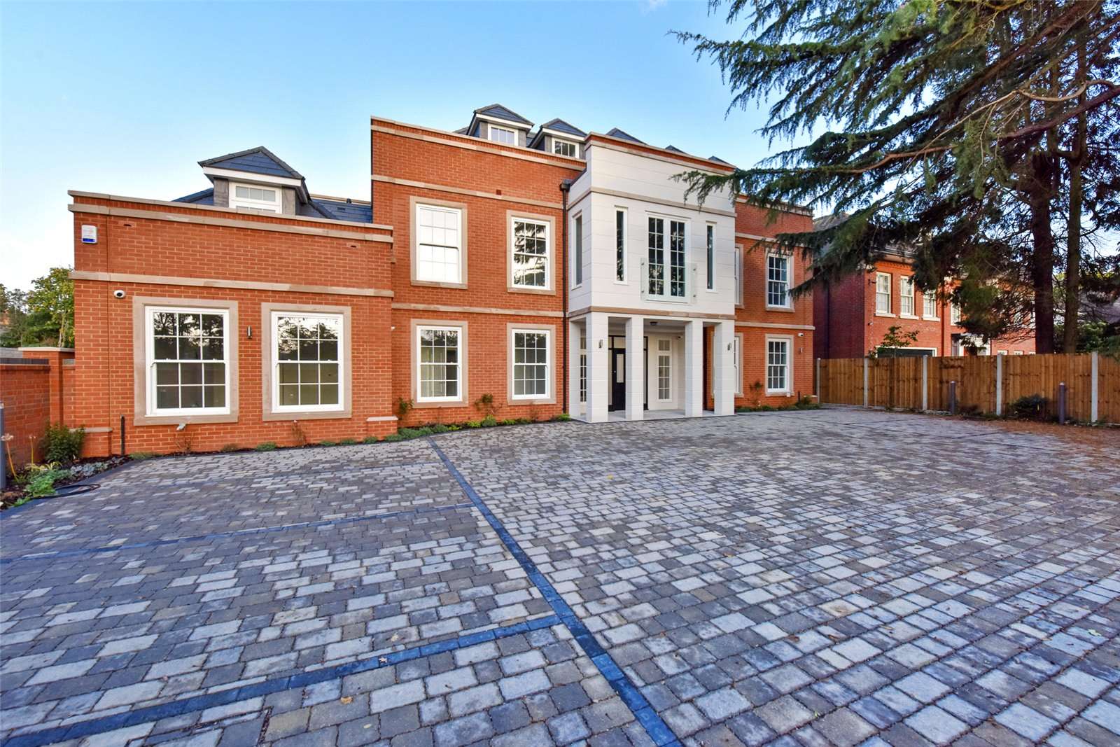 Fairmile Lane, Cobham, Surrey, KT11 2BX Property to rent Savills