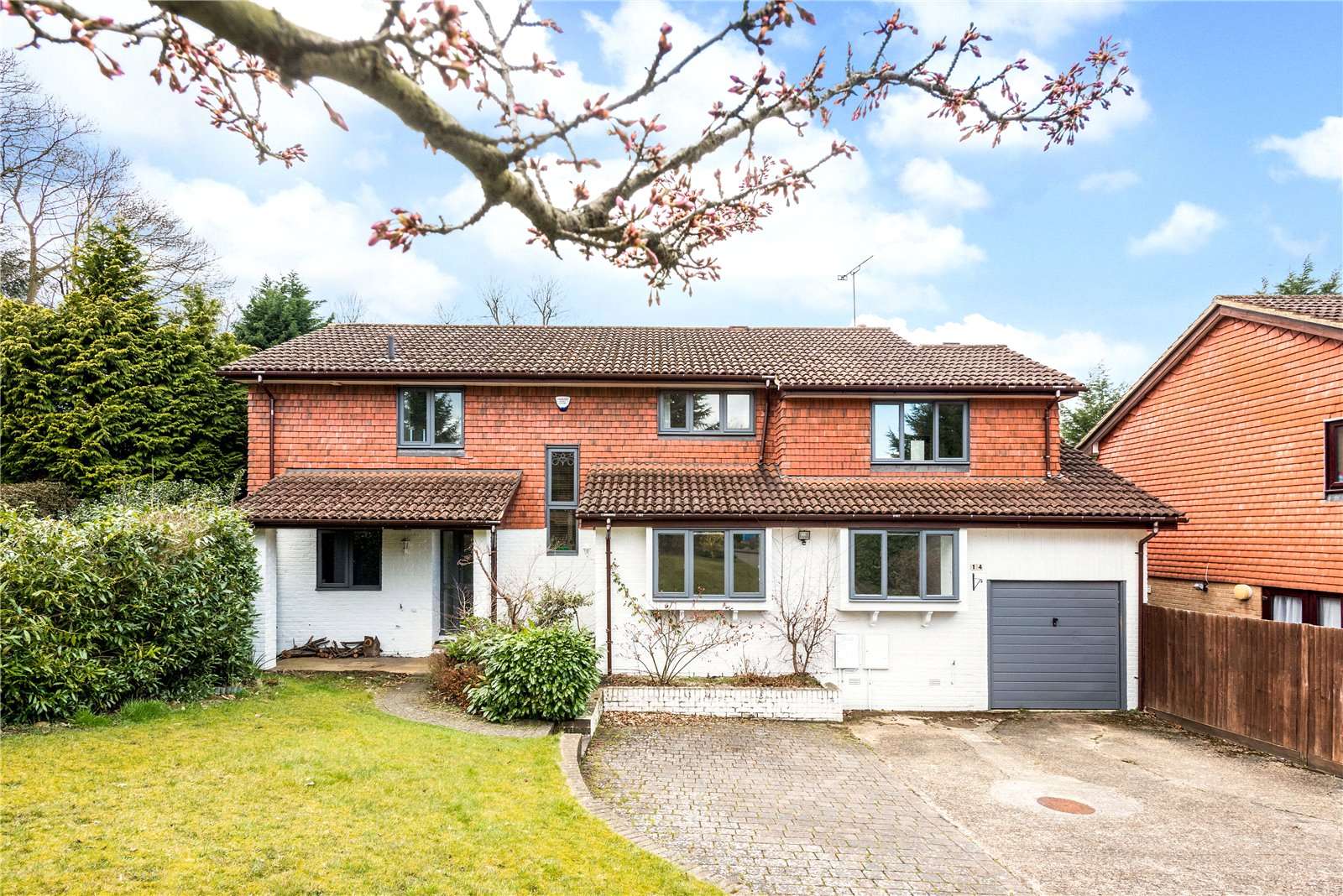 Beechwood Drive, Cobham, Surrey, KT11 2DX Property to rent Savills
