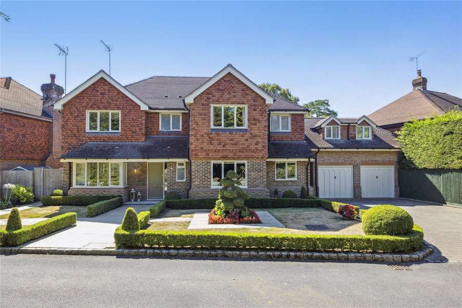 Lambourne Drive, Cobham, Surrey, KT11 3LB Property for sale Savills
