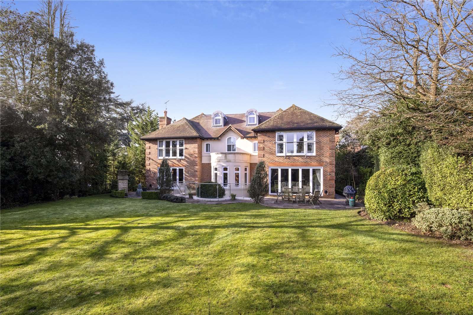 Oxshott Rise, Cobham, Surrey, KT11 2RN Property for sale Savills