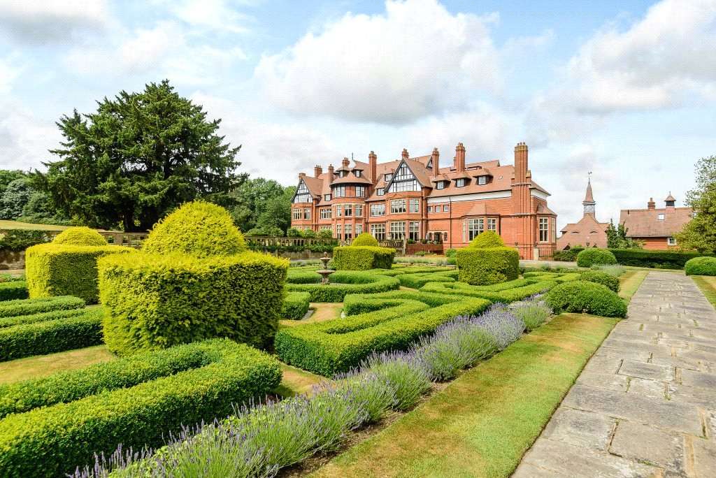 Hatchford Manor, Ockham Lane, Cobham, Surrey, KT11 1LH Property for