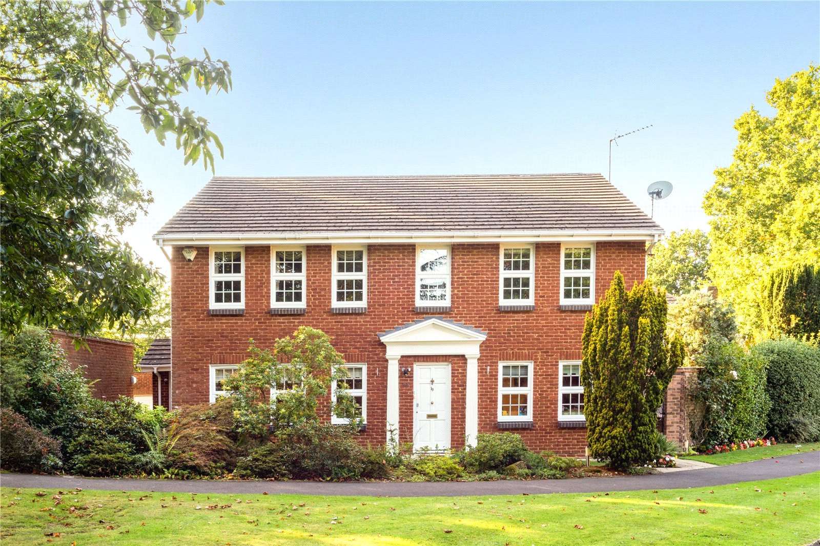 Burleigh Park, Cobham, Surrey, KT11 2DU Property for sale Savills