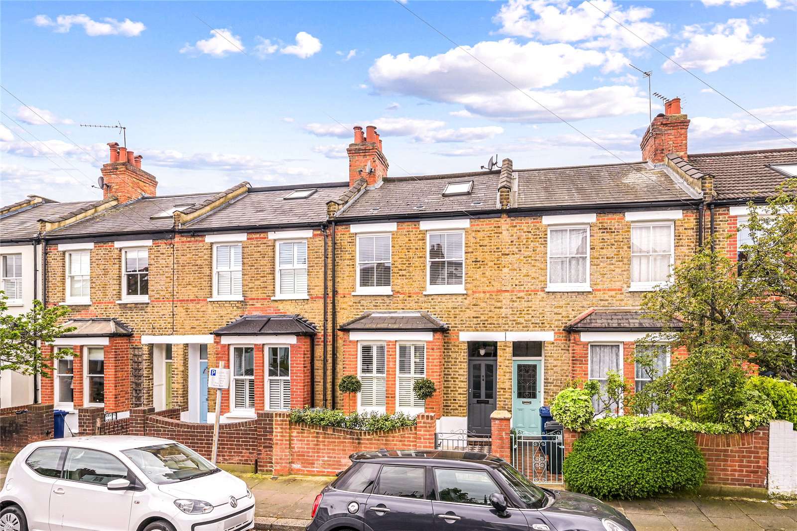 Priory Road, London, W4 5JA プロパティ 販売 Savills
