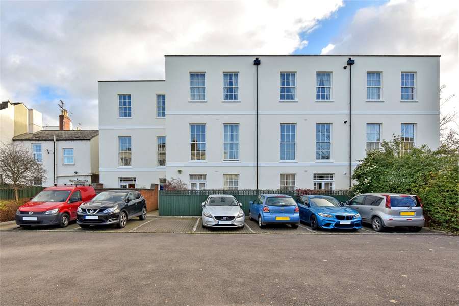 Berkeley Street, Cheltenham, Gloucestershire, GL52 2SR Property to