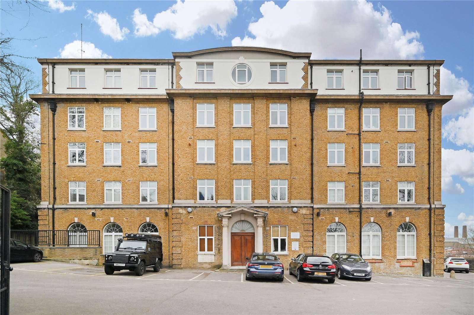 Woodlands Heights, Vanbrugh Hill, Greenwich, London, SE3 7EL Bất động