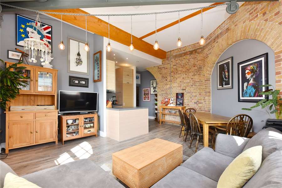 Building 36A, Cadogan Road, Woolwich, London, SE18 6LA Property for