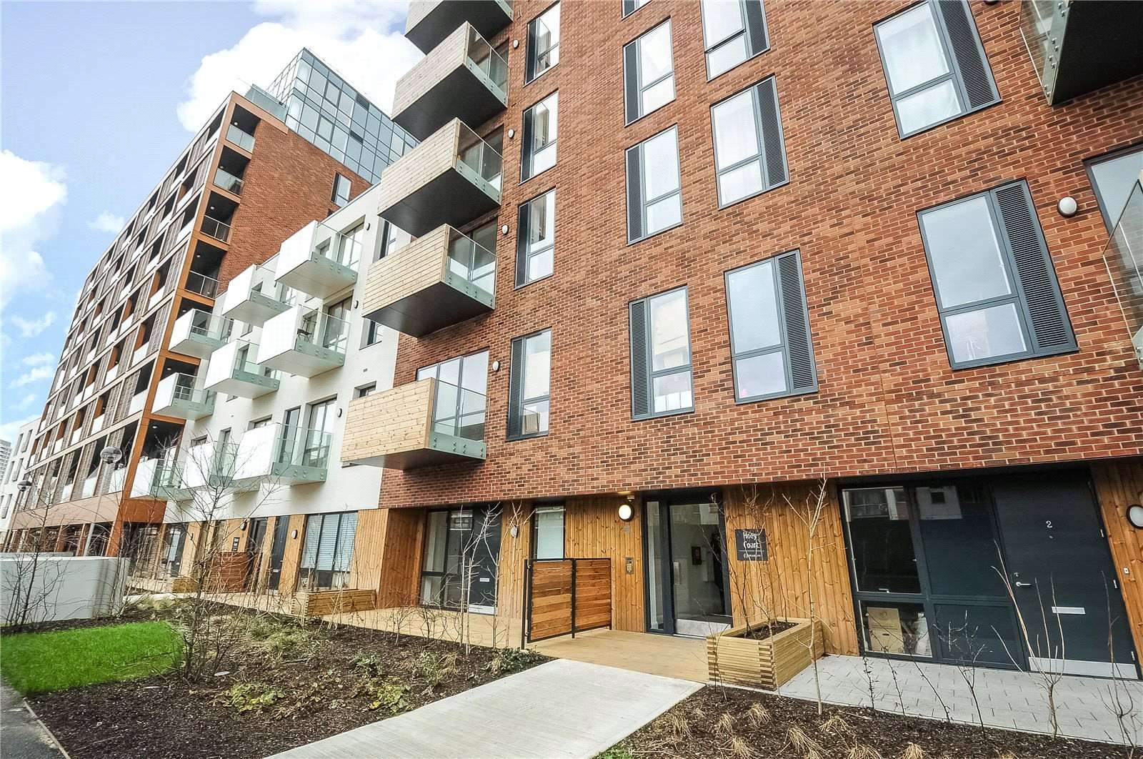 4 Barry Blandford Way  