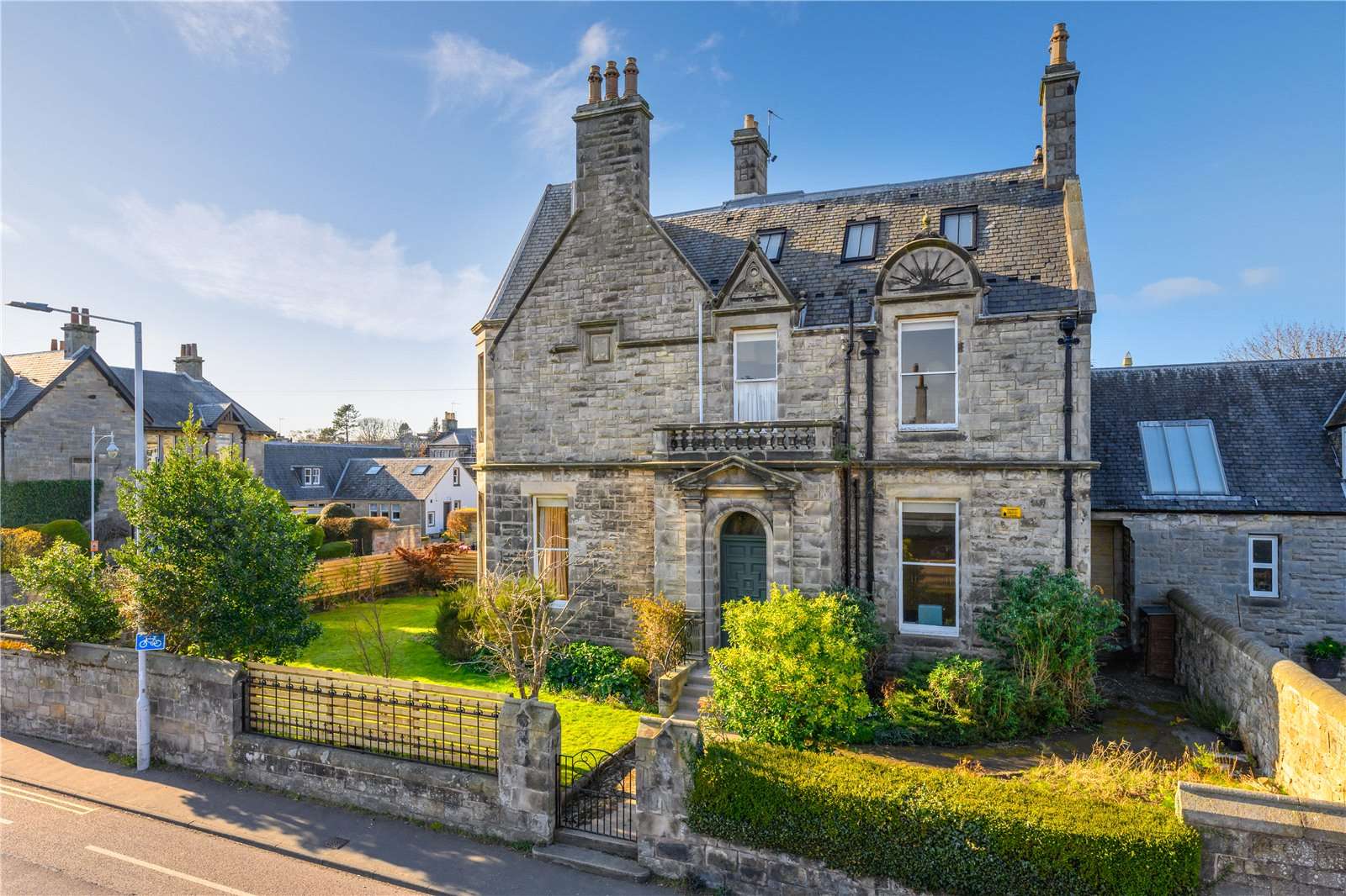 Viewmount, 1 Hepburn Gardens, St. Andrews, Fife, KY16 9DD Property