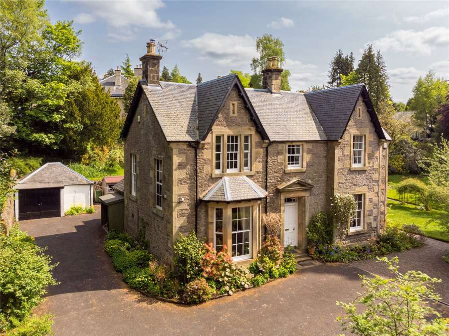 St Mary's Cottage, Perth Road, Dunblane, Perthshire, FK15 0EZ Property for sale Savills