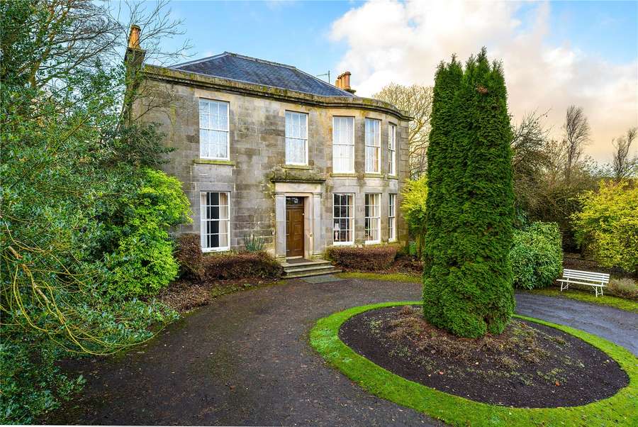 Moss Grove, 18 Muirs, Kinross, KY13 8AS Property for sale Savills