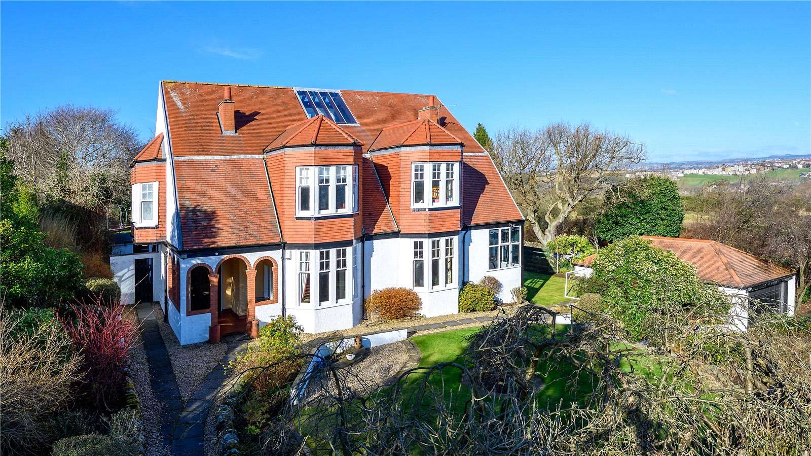 TighNaMara, 25 Ferryhills Road, North Queensferry, Fife, KY11 1HE