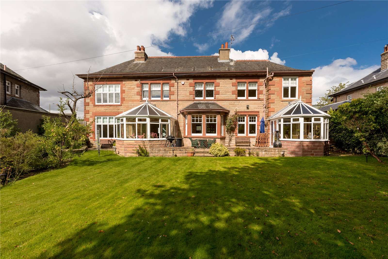 Savills 7 Maybury Road, Barnton, Edinburgh, EH4 8DX Bất động sản để bán