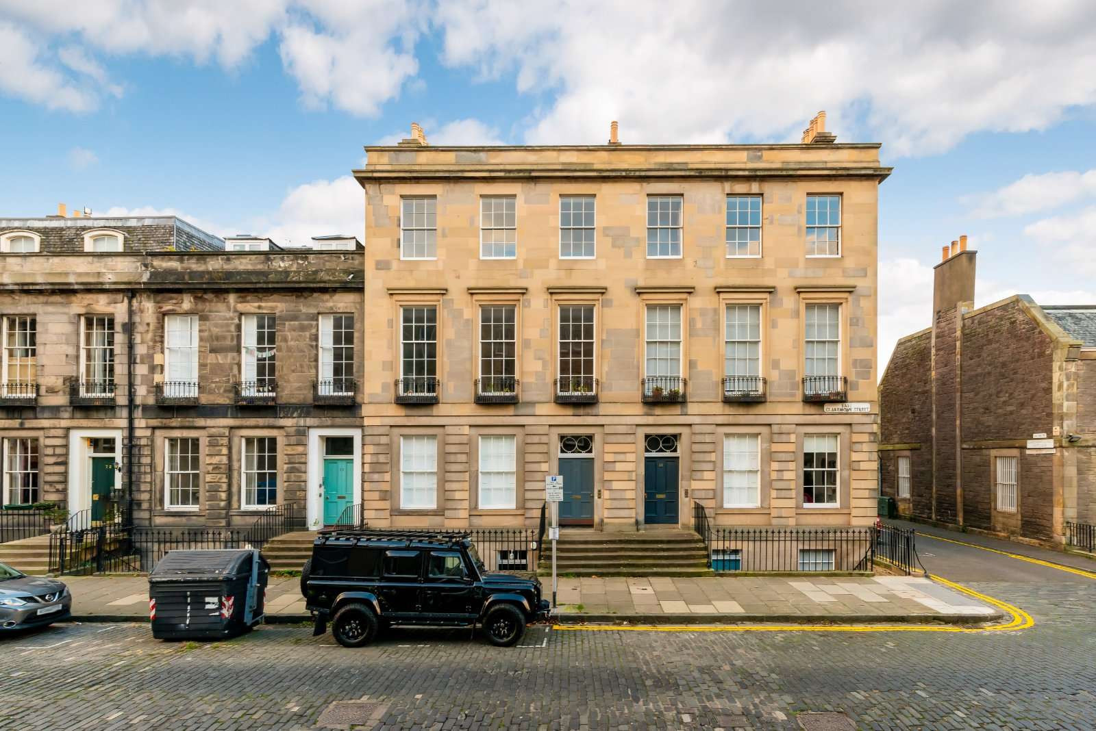 81 1F East Claremont Street, New Town, Edinburgh, EH7 4HU Eigentum