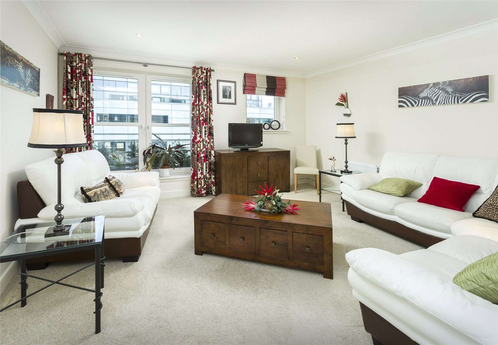 Savills 7.13 Gentle's Entry, City Centre, Edinburgh, EH8 8PD Bất động sản để bán