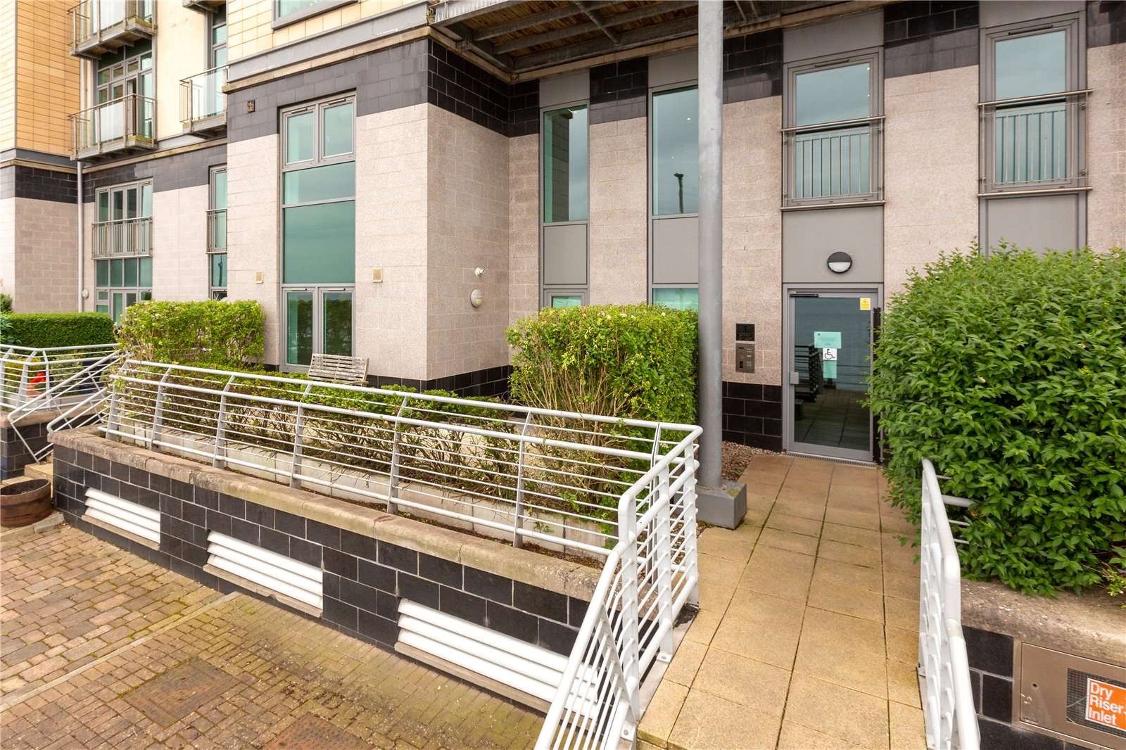 1/2 Western Harbour Breakwater, Edinburgh, EH6 6PA Property for sale Savills