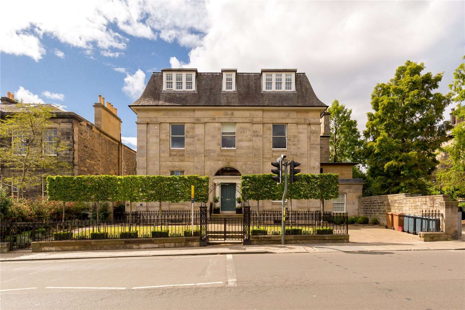 7/3 Inverleith Row, Inverleith, Edinburgh, EH3 5LP Eigentum zum