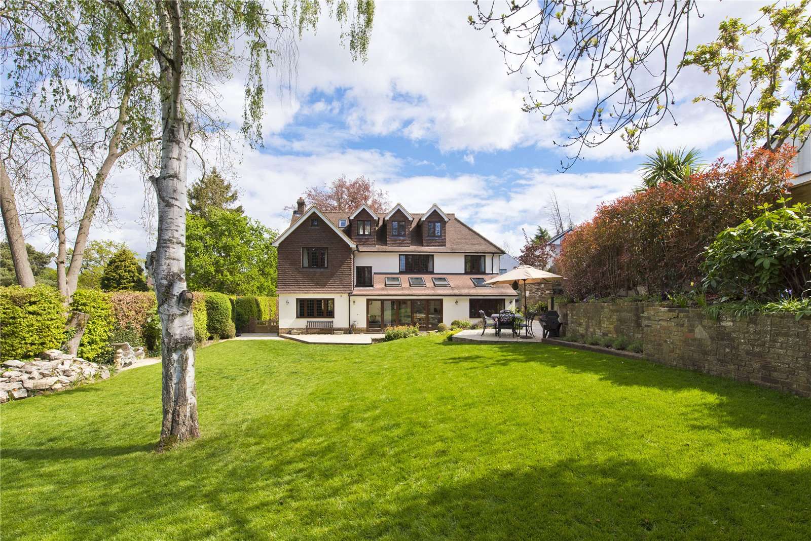 Courtlands Avenue, Esher, Surrey, KT10 9HZ Property to rent Savills