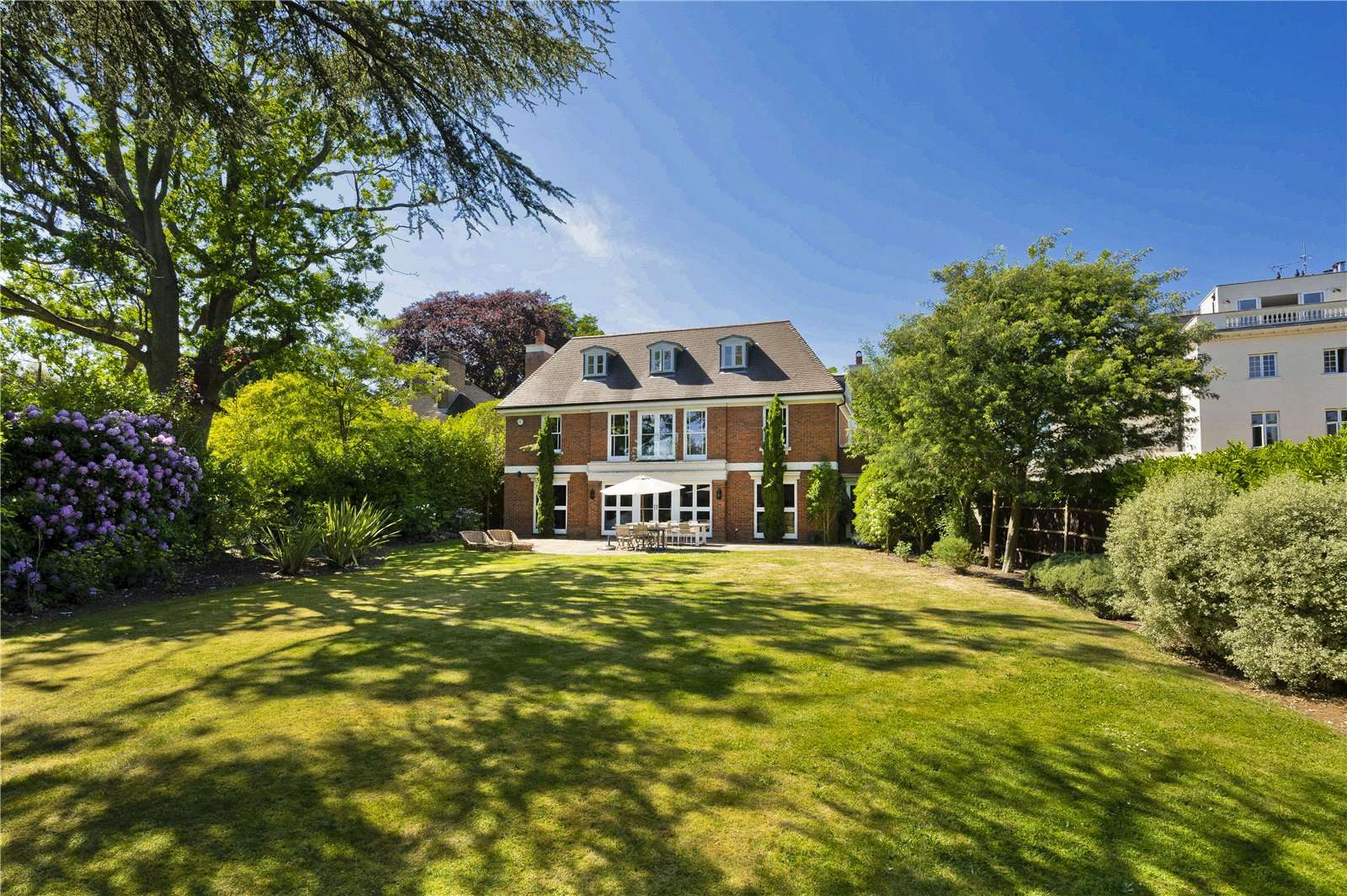 Esher Close, Esher, Surrey, KT10 9LL Property to rent Savills