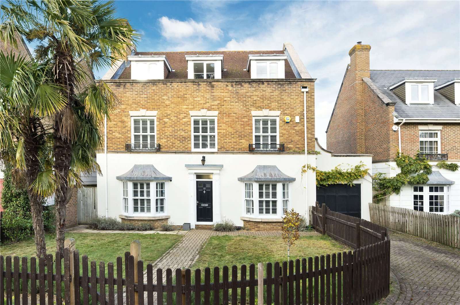 Raphael Drive, Thames Ditton, Surrey, KT7 0BL Property to rent Savills
