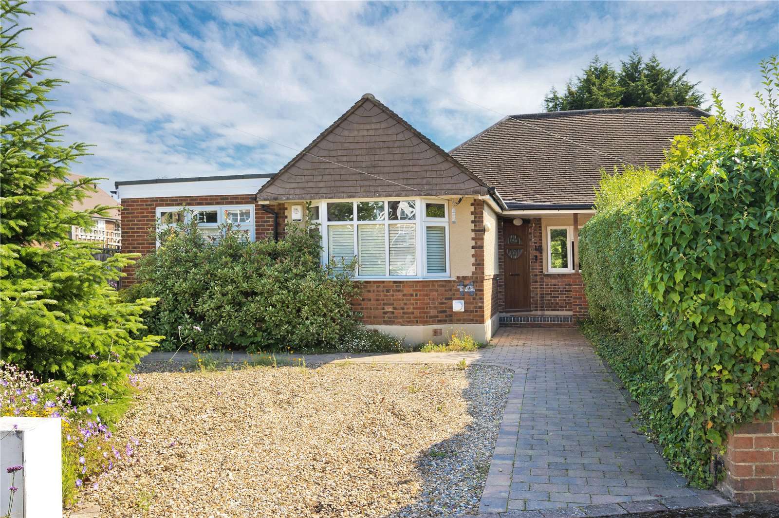 Greenwood Close, Thames Ditton, Surrey, KT7 0BG Property for sale