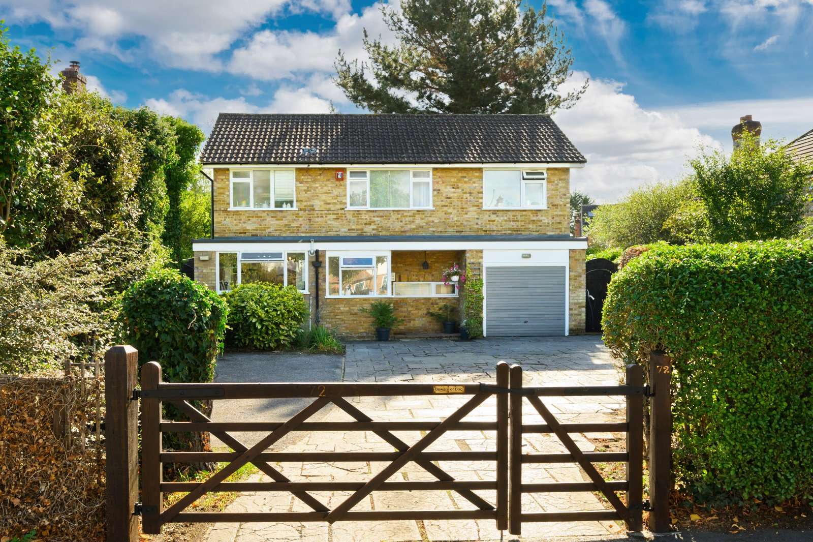 Manor Road North, Esher, Surrey, KT10 0AD | Property for sale | Savills