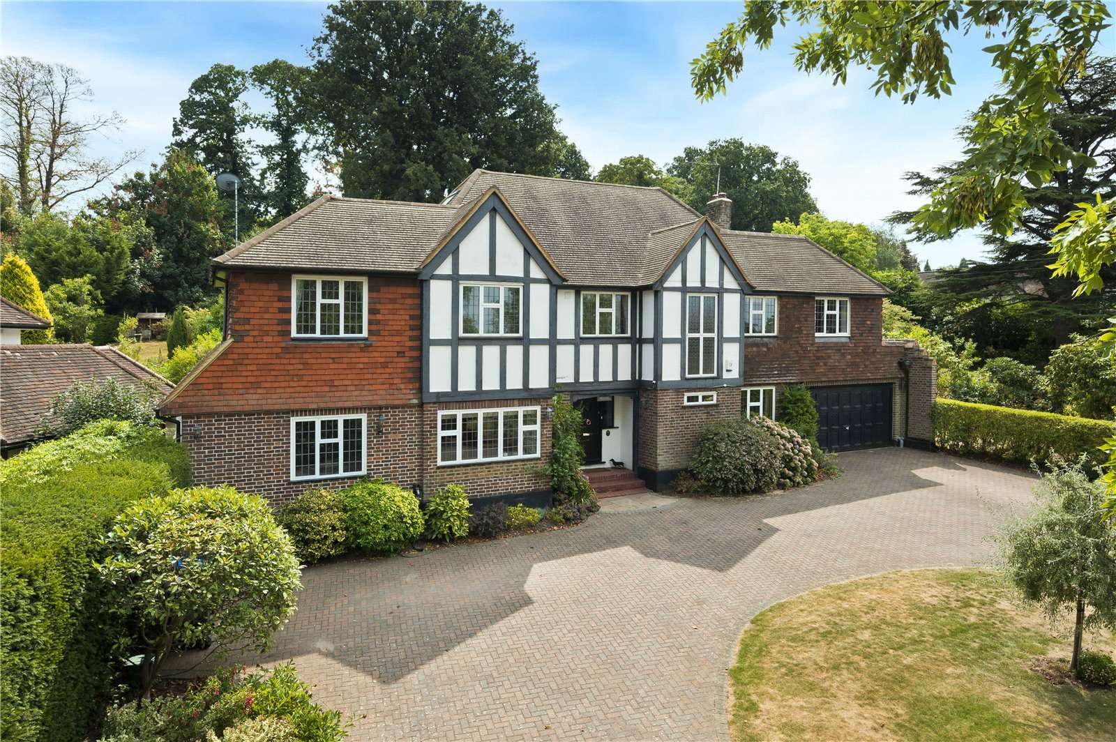 Winchester Close, Esher, Surrey, KT10 8QH Property for sale Savills