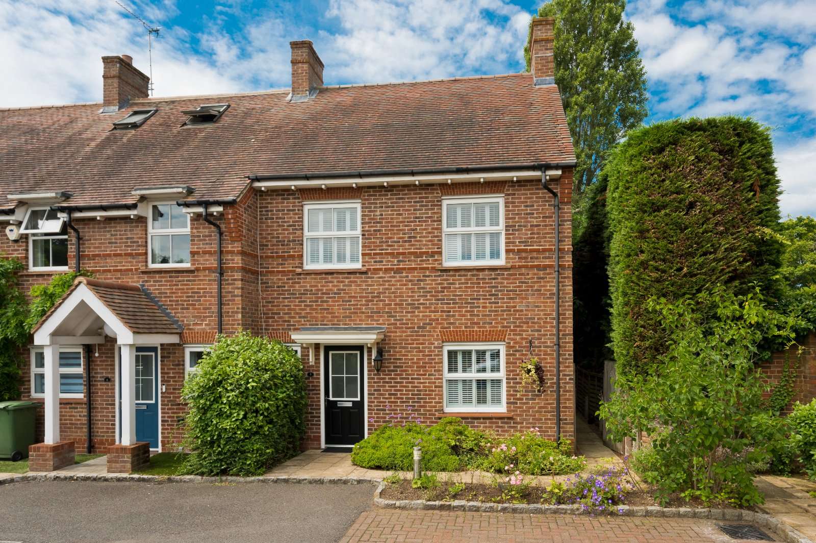 The Gallops, Esher, Surrey, KT10 8BN Property for sale Savills