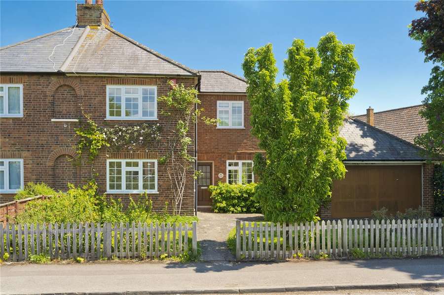 West End Lane, Esher, Surrey, KT10 8LF Eigentum zum Kaufen Savills