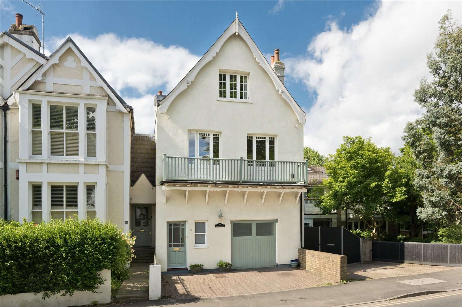 Hurst Road, East Molesey, Surrey, KT8 9AF Property for sale Savills