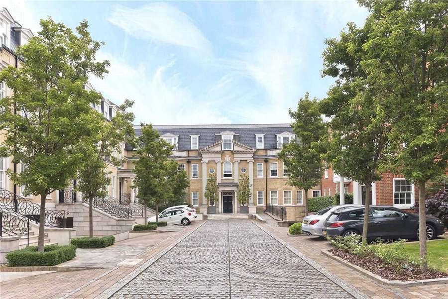 Leopold Court, Princess Square, Esher, Surrey, KT10 9BW Property for