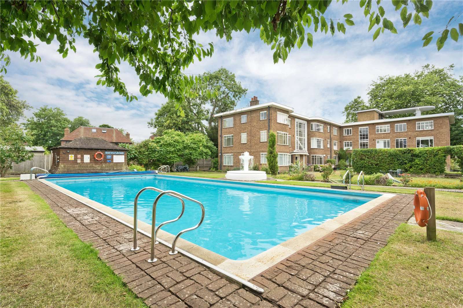 Bridge Road, East Molesey, Surrey, KT8 9HN Property for sale Savills