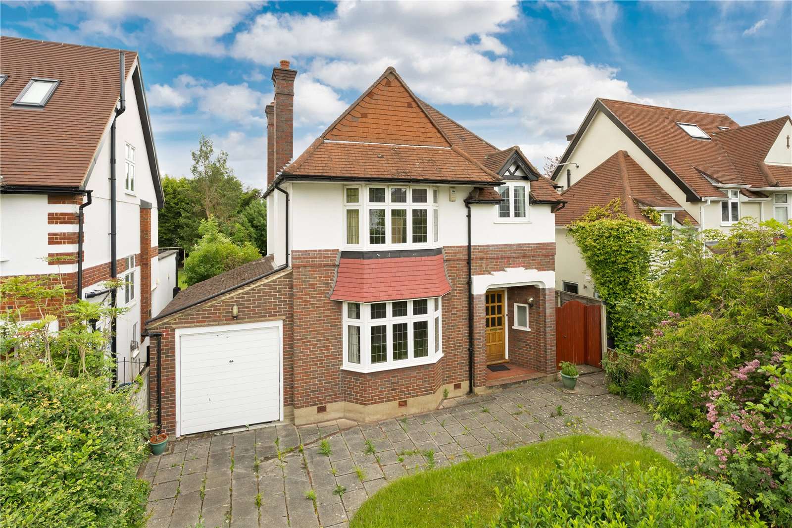 Three bedroom houses for sale in Lyne, Surrey | Savills