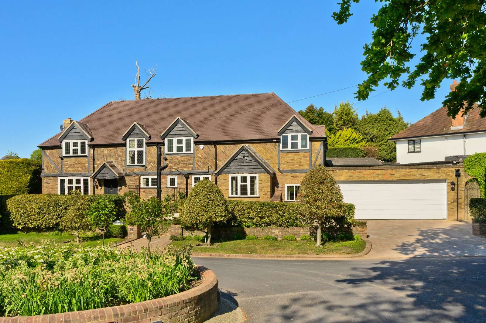 Esher Place Avenue, Esher, Surrey, KT10 8PY | Property for sale | Savills