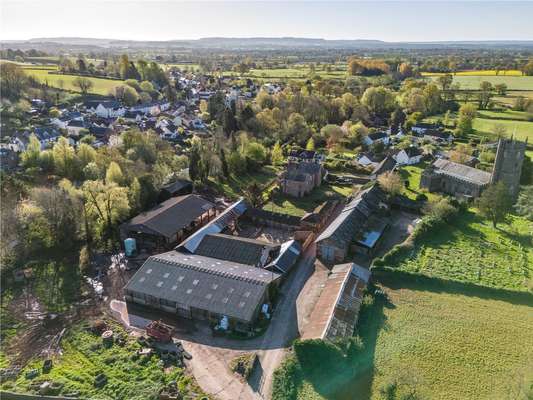 Little Torrington, Torrington, Devon, EX38 8QS