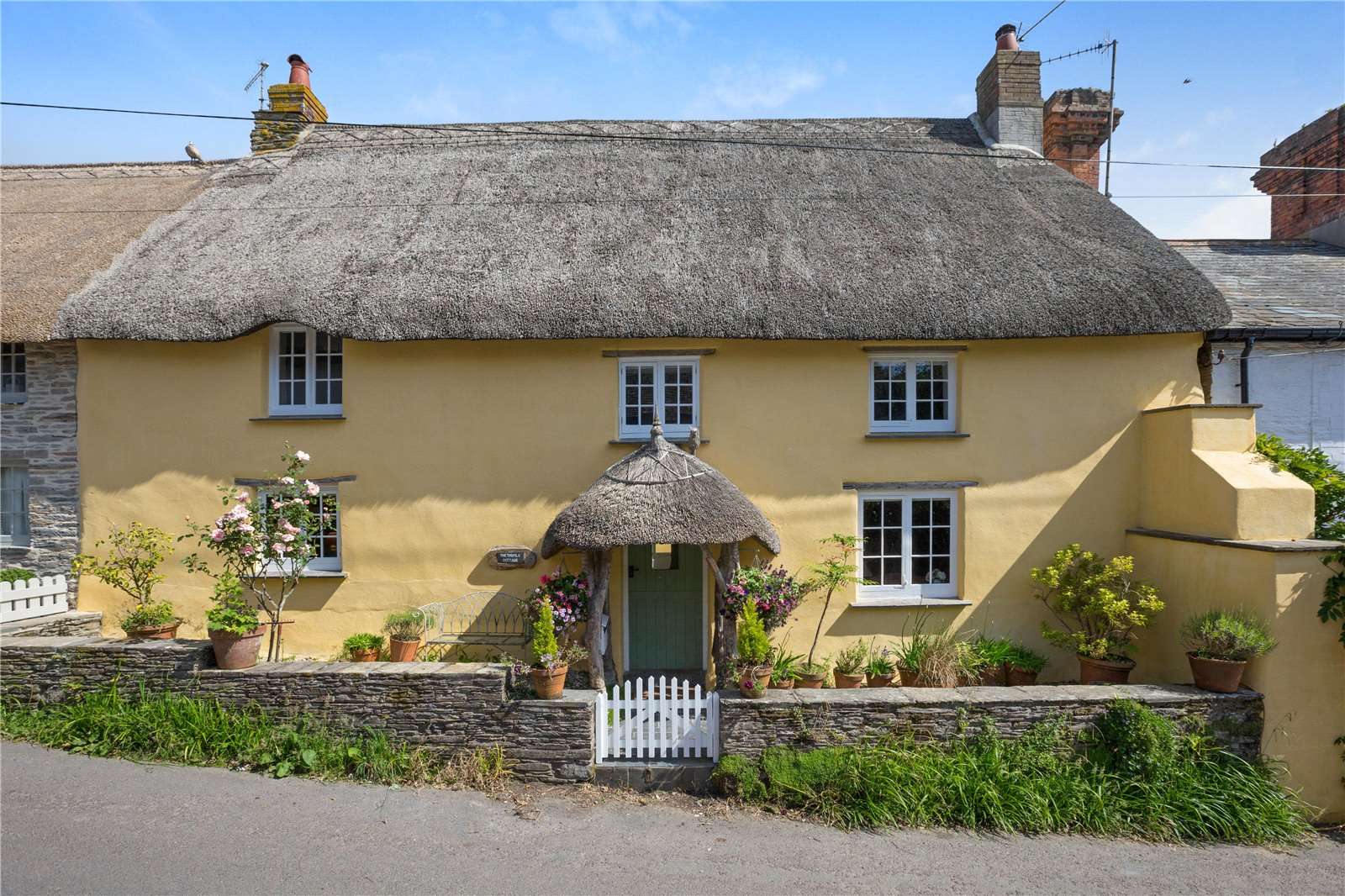 Savills Thurlestone, Kingsbridge, Devon, TQ7 3NE Property for sale