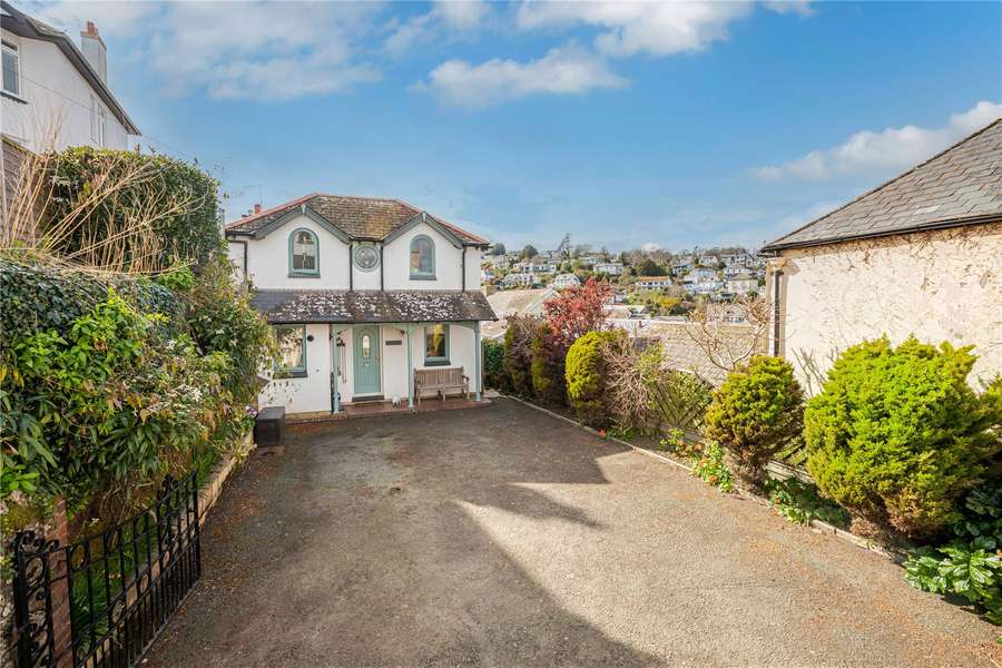 Crowthers Hill, Dartmouth, Devon, TQ6 9QX Property for sale Savills