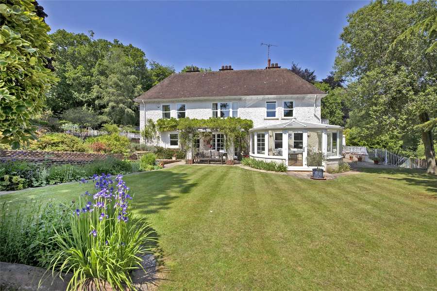 Knowle Hill, Budleigh Salterton, Devon, EX9 7AL Property for sale