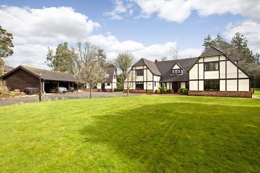 Rhode Lane, Uplyme, Lyme Regis, Dorset, DT7 3TX Property for sale