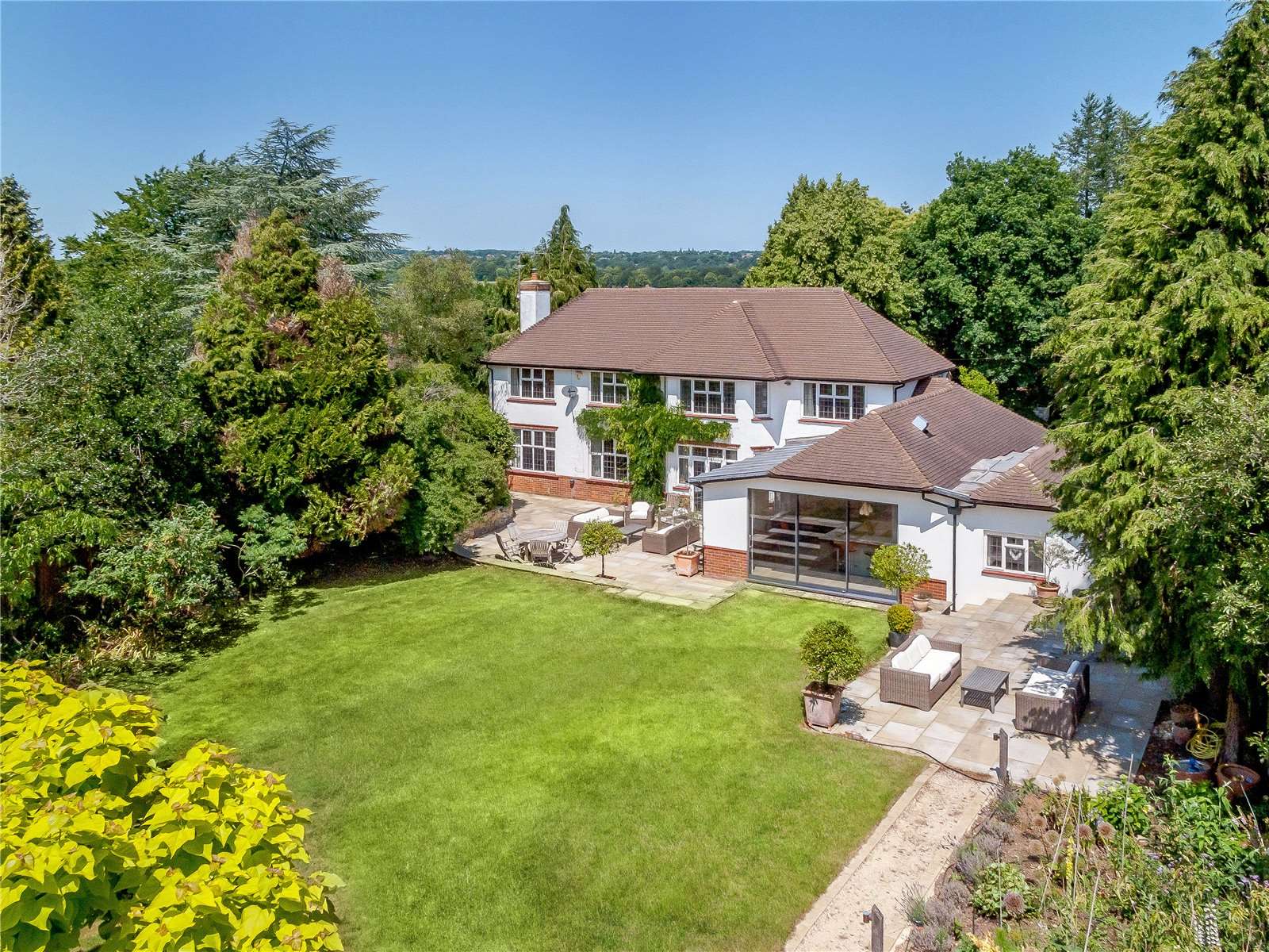 Lynch Road, Farnham, Surrey, GU9 8BT Property for sale Savills