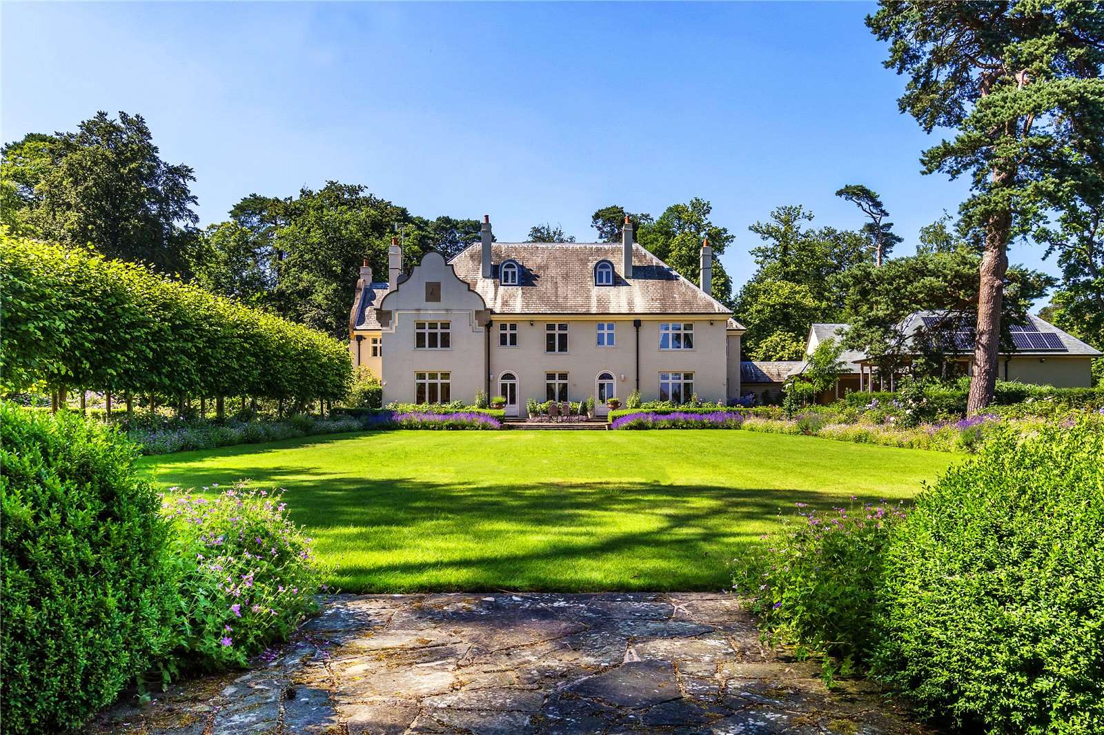 Elstead Road, Shackleford, Godalming, Surrey, GU8 6AY Property for