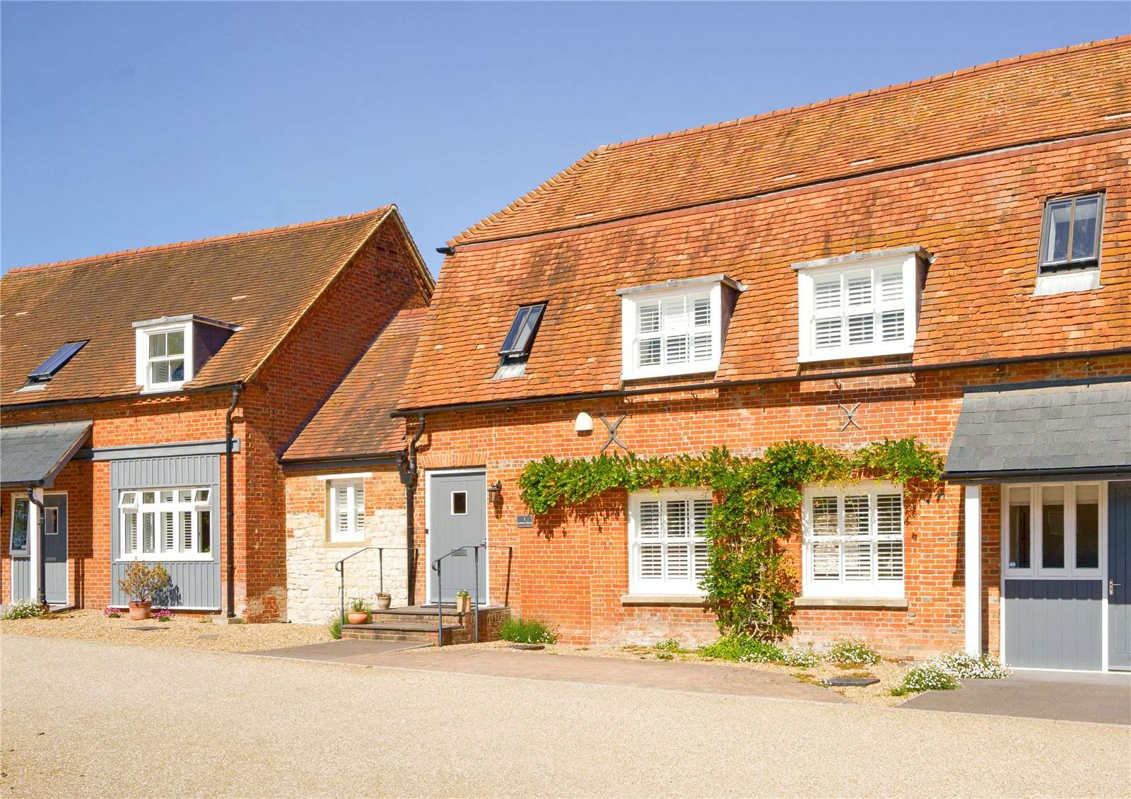 Savills Jephson House, Ryebridge Lane, Upper Froyle, Alton, GU34 4FF