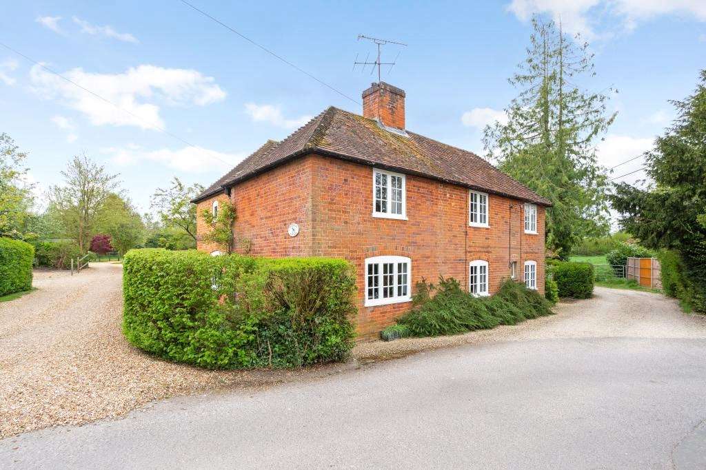 Wedmans Lane, Rotherwick, Hook, Hampshire, RG27 9BN Property for sale