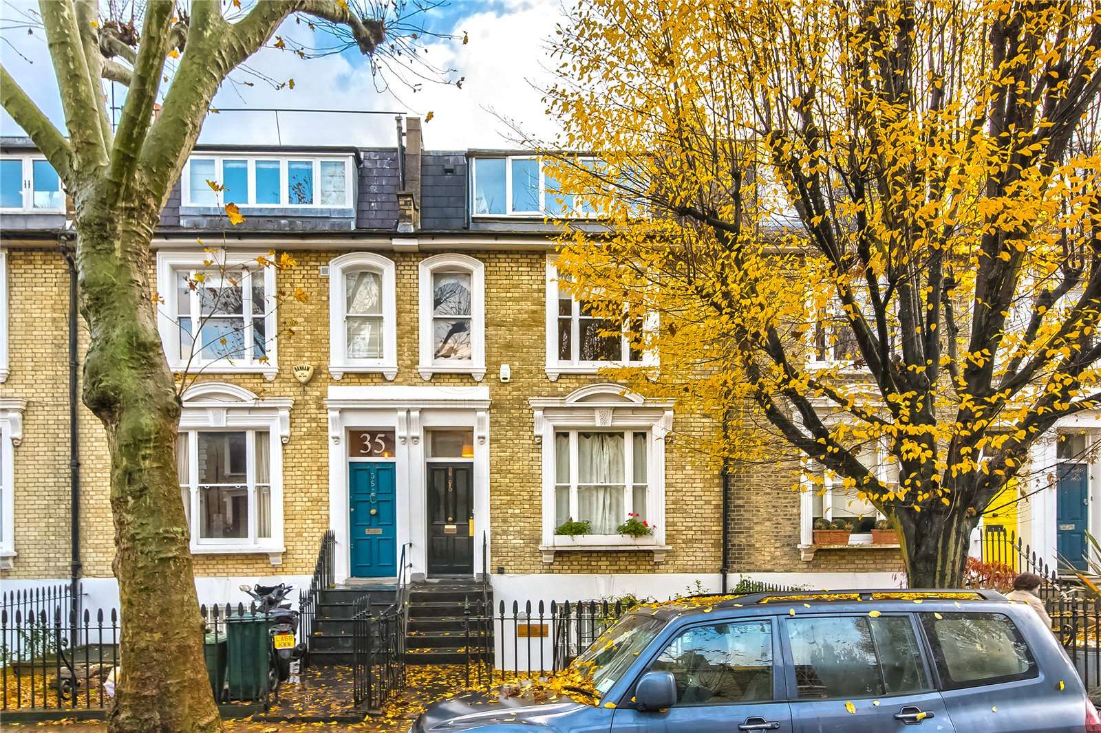 Savills Walham Grove, Fulham, London, SW6 1QR Property for sale