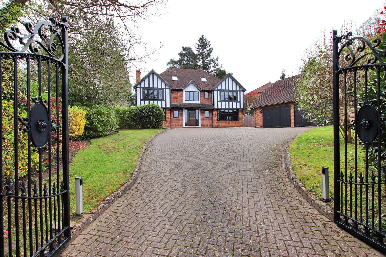 Deepdene Wood, Dorking, Surrey, RH5 4BG Property for sale Savills