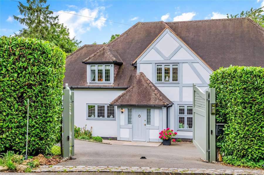 Woodland Way, Kingswood, Tadworth, Surrey, KT20 6NX | Property for