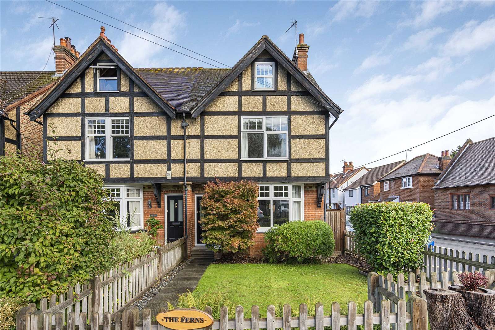 Spook Hill, North Holmwood, Dorking, Surrey, RH5 4HN | Property for sale | Savills