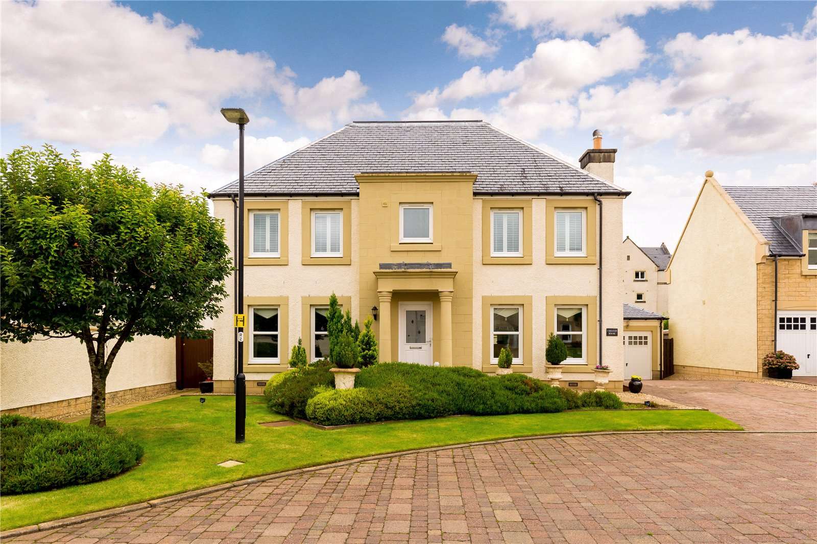 Killean House, 1 Hebrides Grove, Inverkip, Greenock, PA16 0BQ