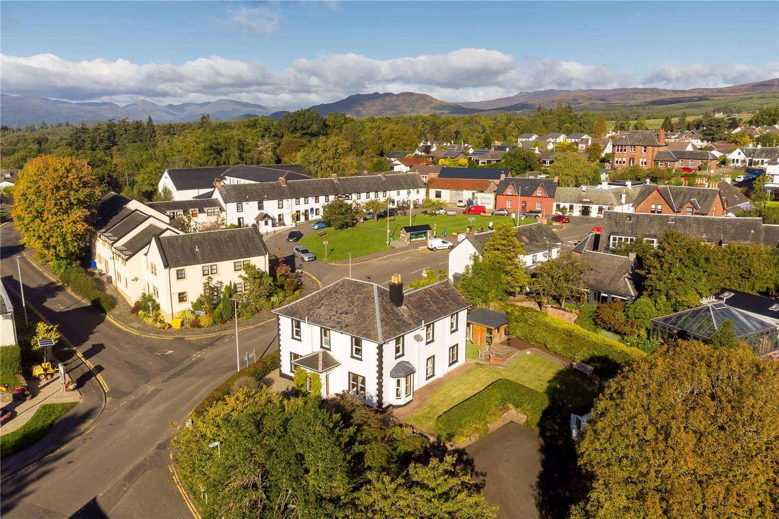 The Hawthorns, 1 Gartness Road, Drymen, Glasgow, G63 0BH Property for